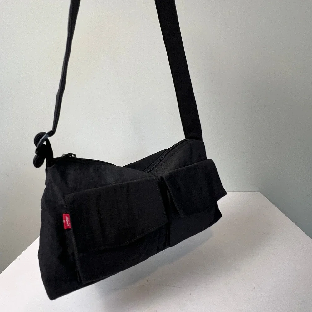 Levi's Crossbody Bag Unisex OS Black Utility Cargo Shoulder Bag Streetwear